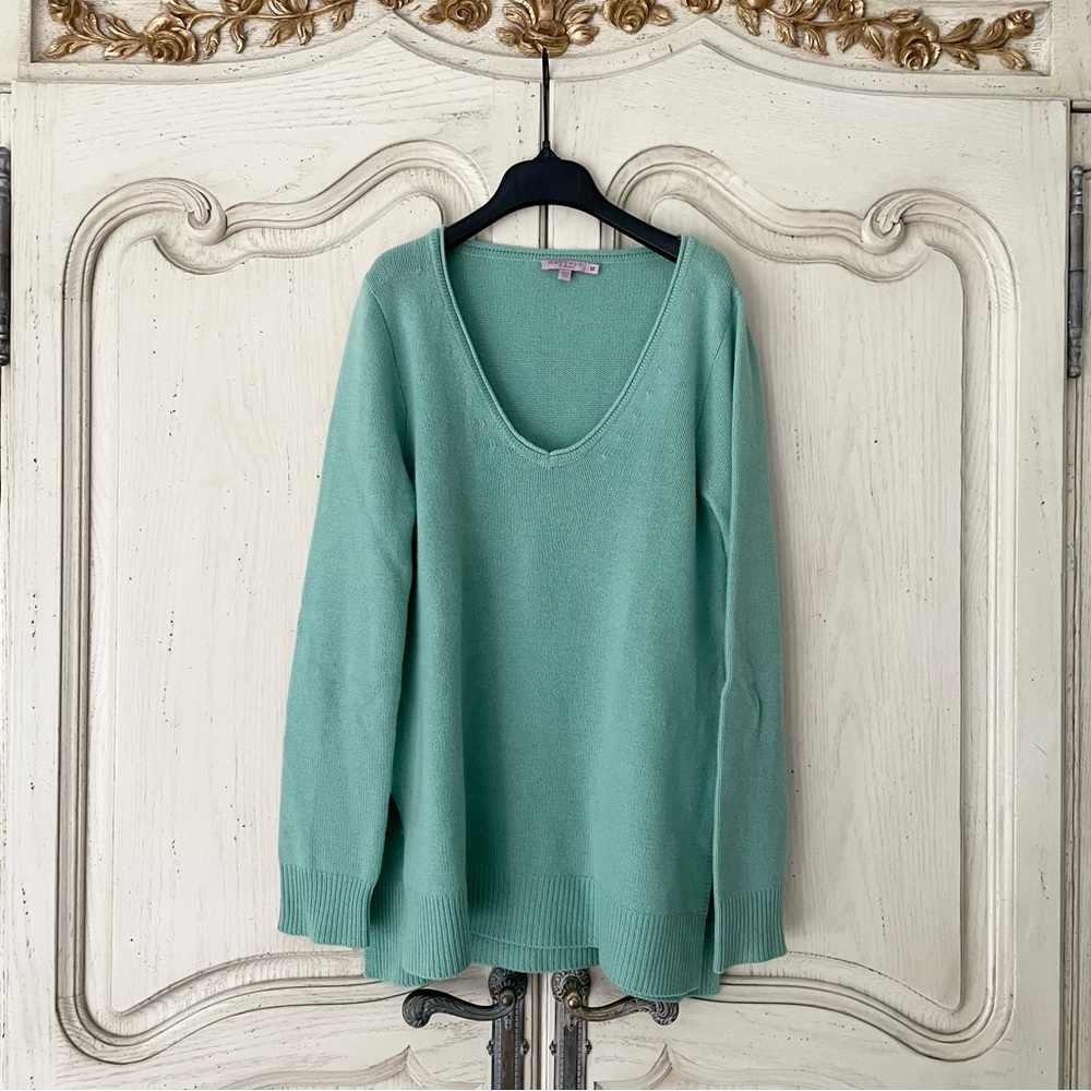 Calypso St. Barth Mint Green 100% Cashmere Scoop Neck Sweater